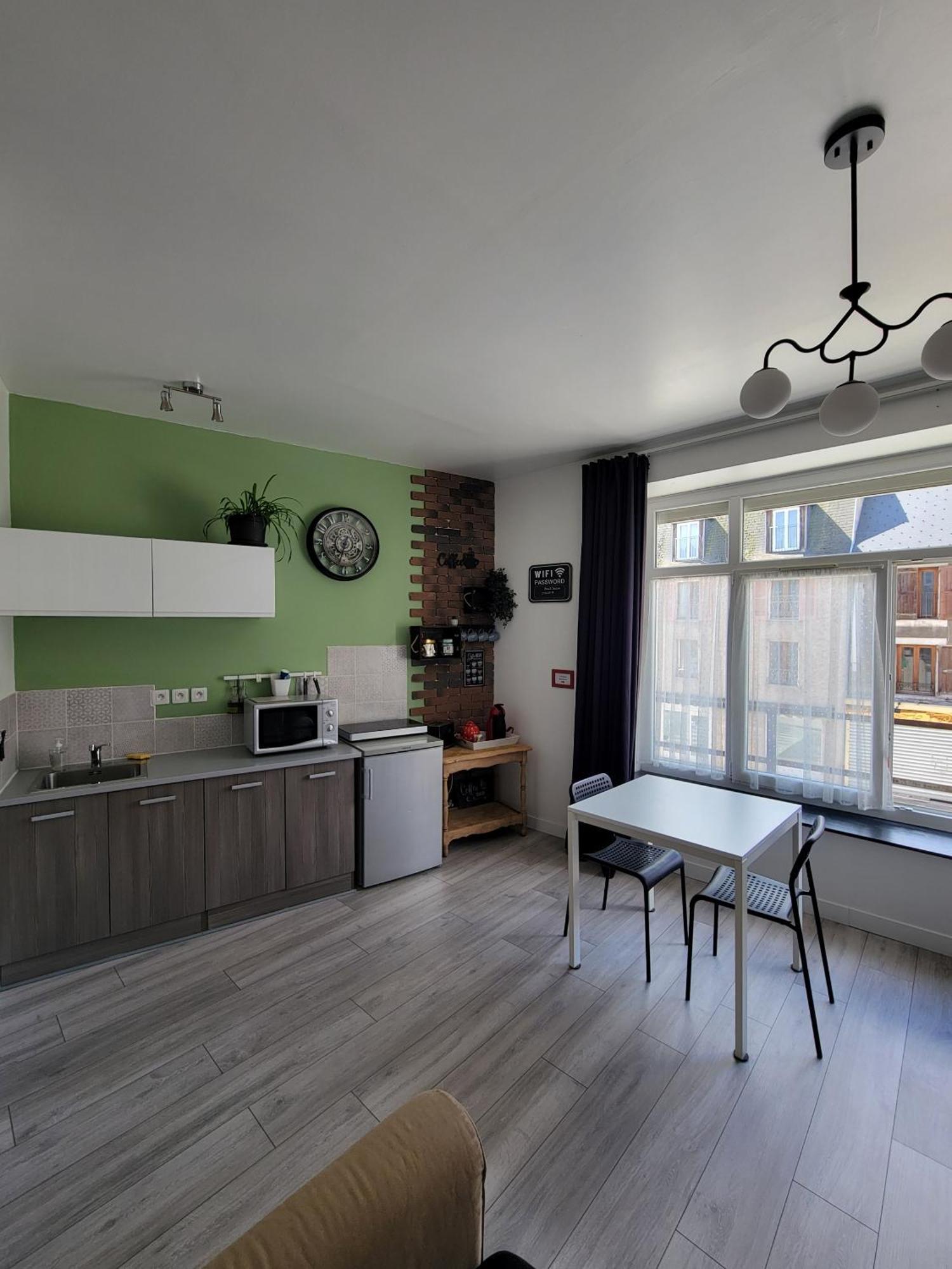 Breuil Station, Et Lumineux Appartement