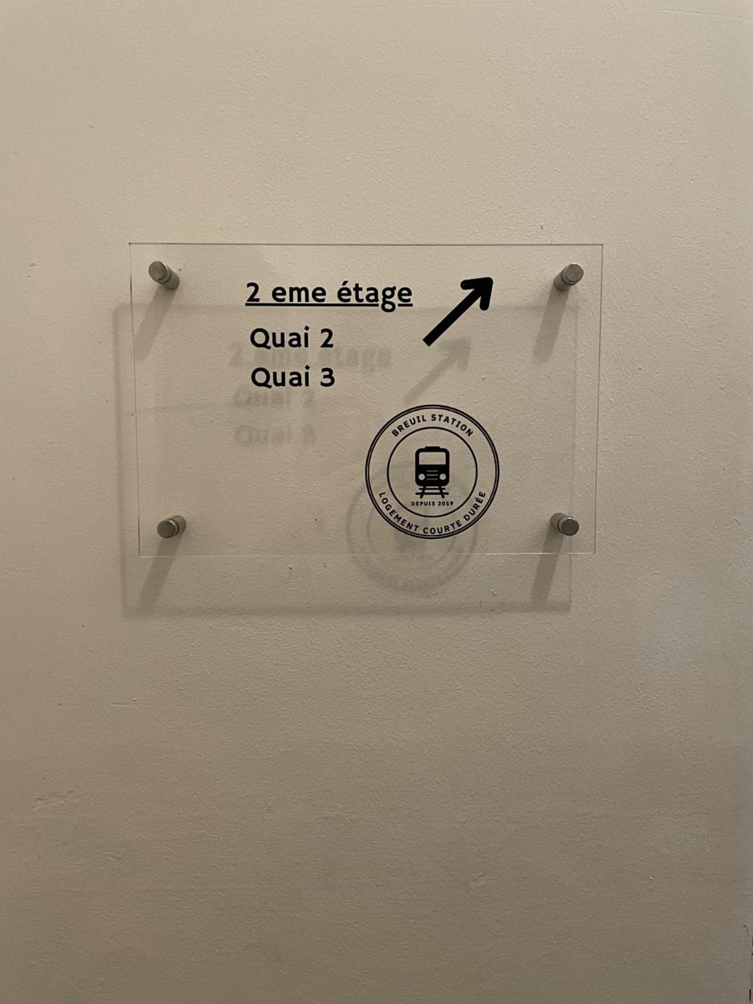 Breuil Station, Et Lumineux La Mure (Isere)